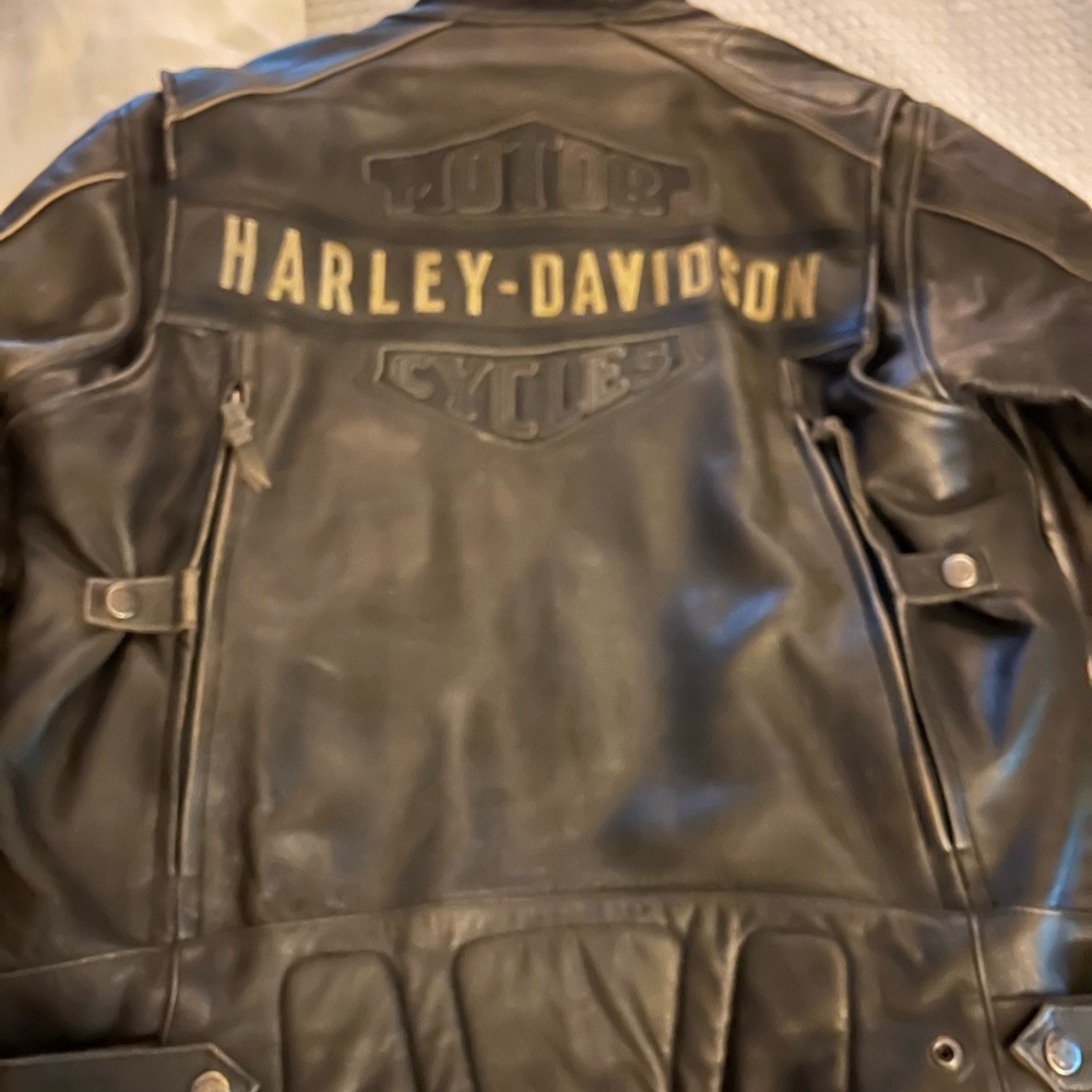 Harley Davidson leather jacket